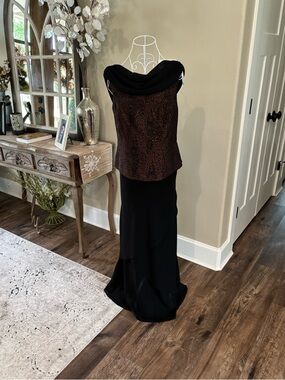 Joseph Ribkoff 2 piece formal.